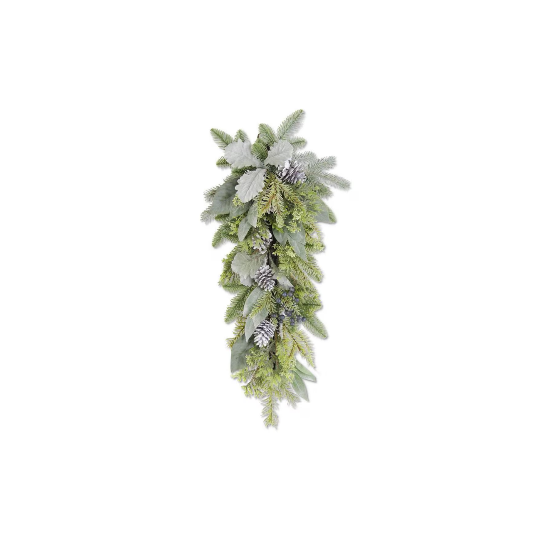 BERRY AND PINE CONE GARLAND