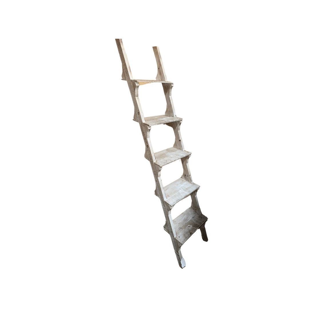 BLANKET LADDER